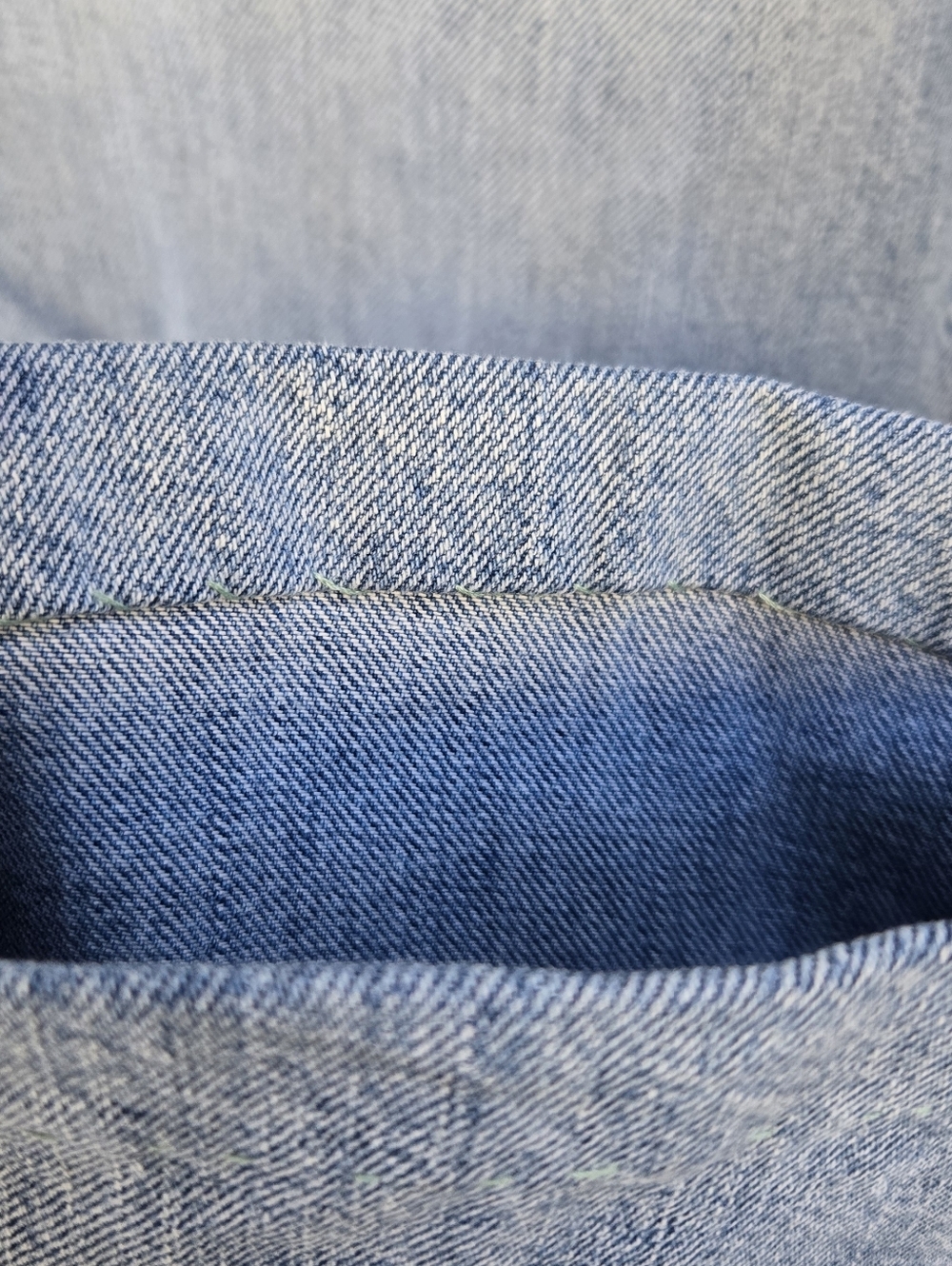 American Eagle 90's Bootcut Light Blue Distressed High-Rise Women's Jeans - Picture 6 of 9